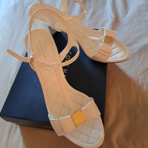 Cole  Haan Genessa Sandal II - Picture 2 of 8